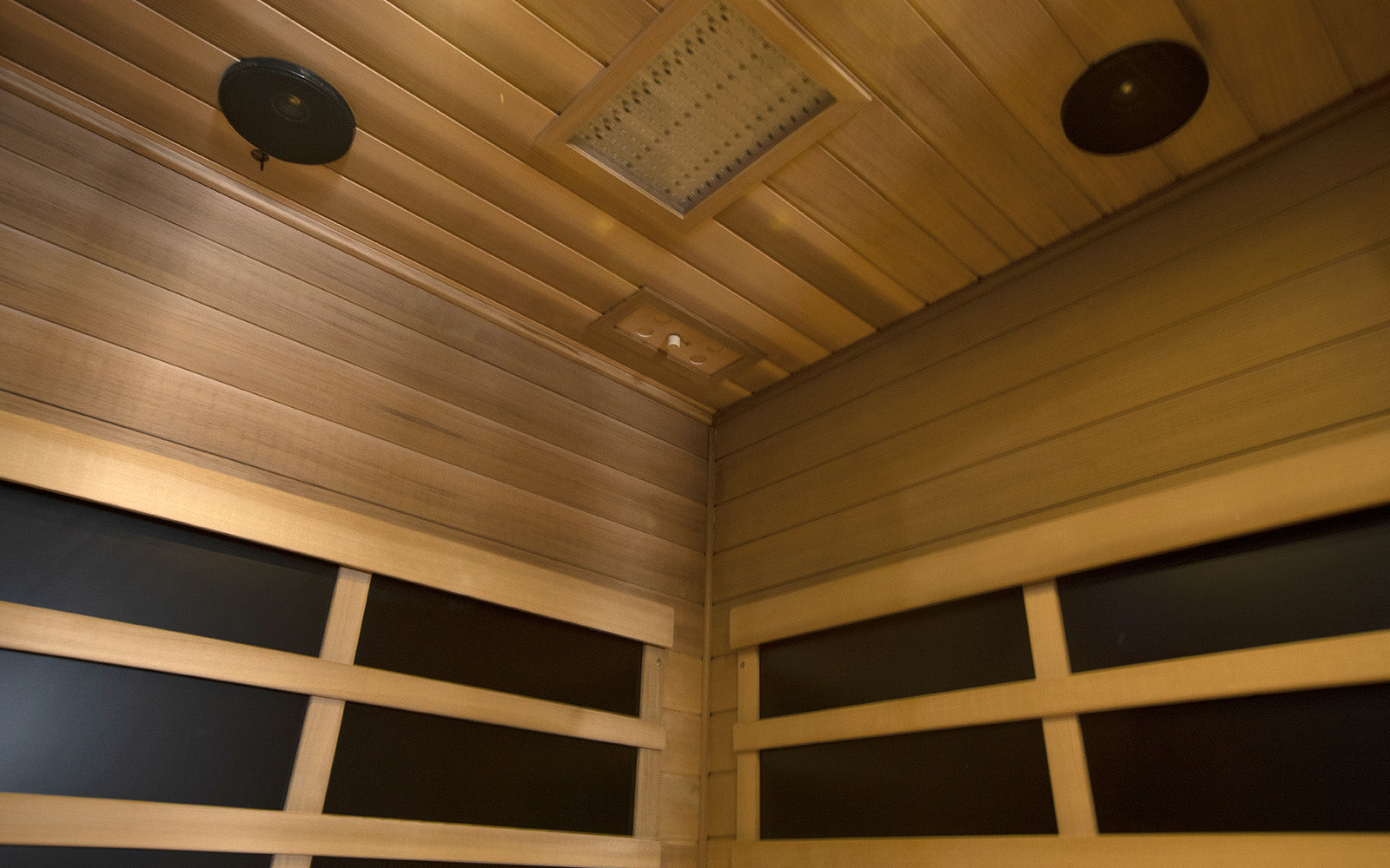 Wizzisaunas SR07 — Premium Traditional Steam Sauna Room