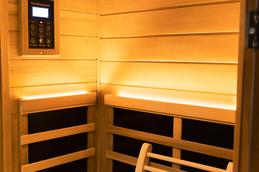 Wizzisaunas 909MRX — Outdoor Barrel Sauna in Red Cedar (Left Door)